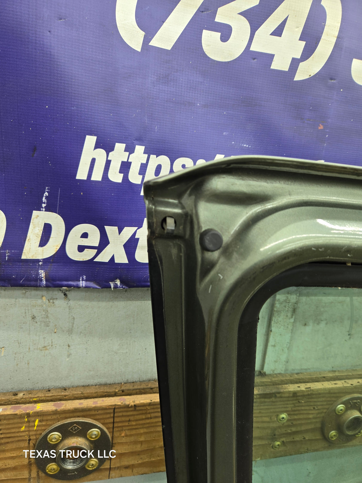 2001-2005 Ford Explorer Sport Trac LH Front Door