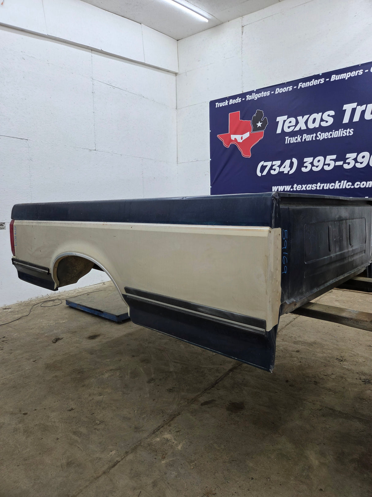1987-1997 Ford F150 F250 F350 OBS 8' Long Truck Bed