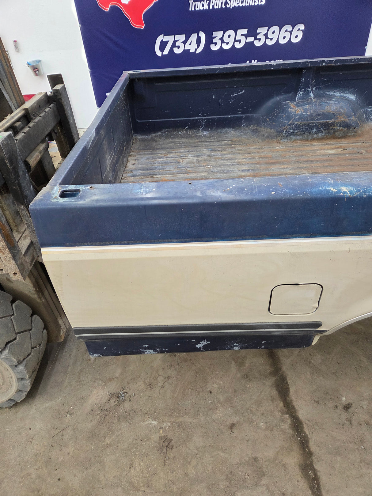 1987-1997 Ford F150 F250 F350 OBS 8' Long Truck Bed