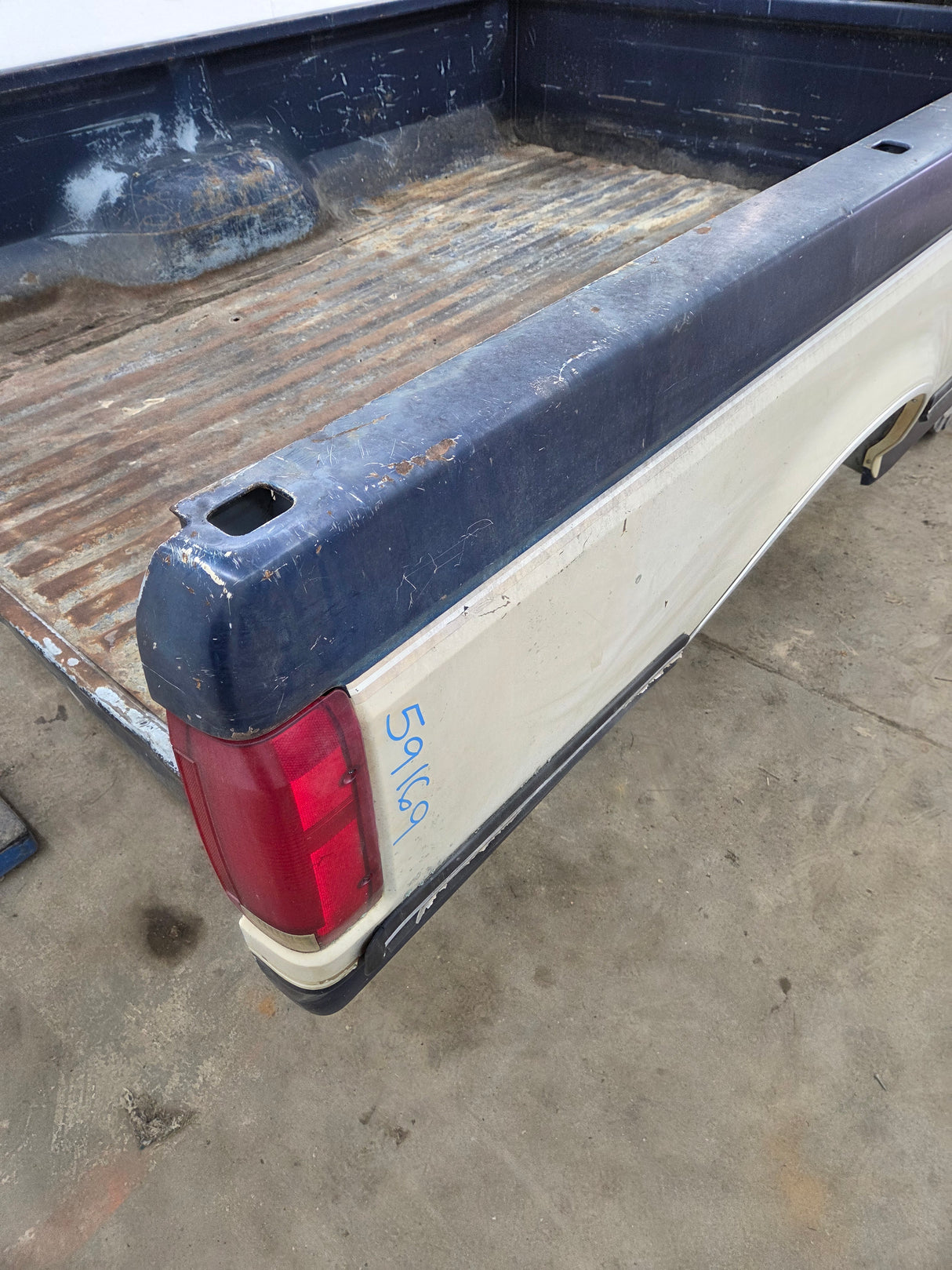1987-1997 Ford F150 F250 F350 OBS 8' Long Truck Bed
