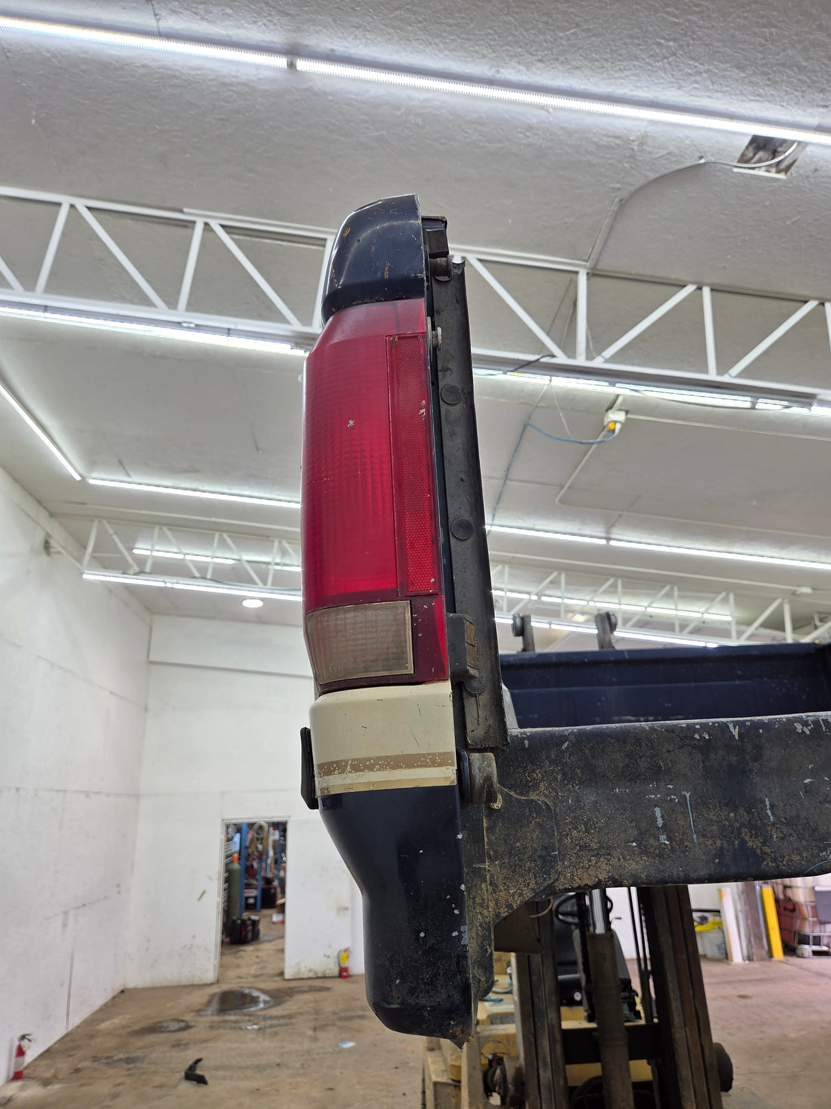 1987-1997 Ford F150 F250 F350 OBS 8' Long Truck Bed