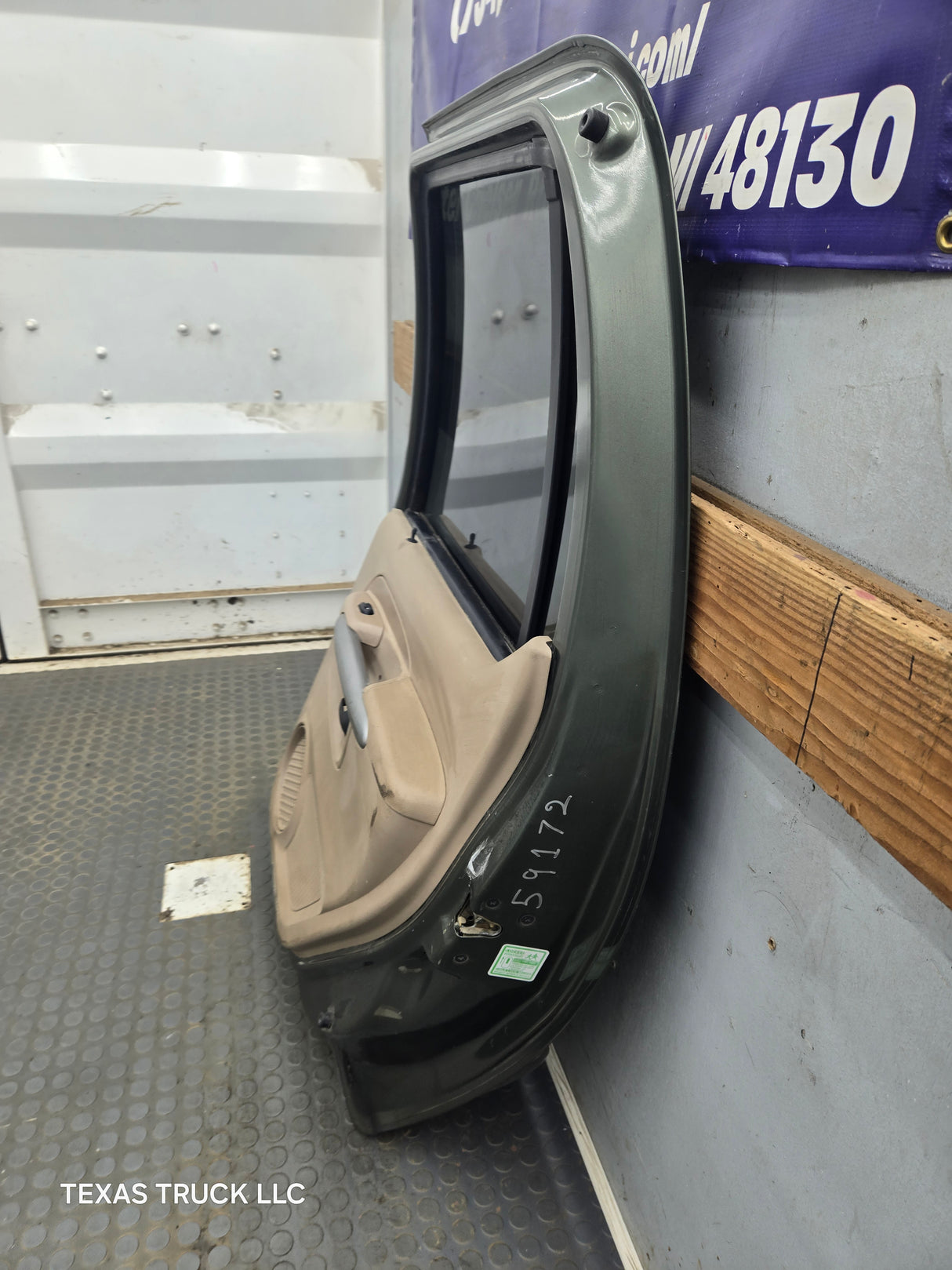 2001-2005 Ford Explorer Sport Trac RH Rear Door