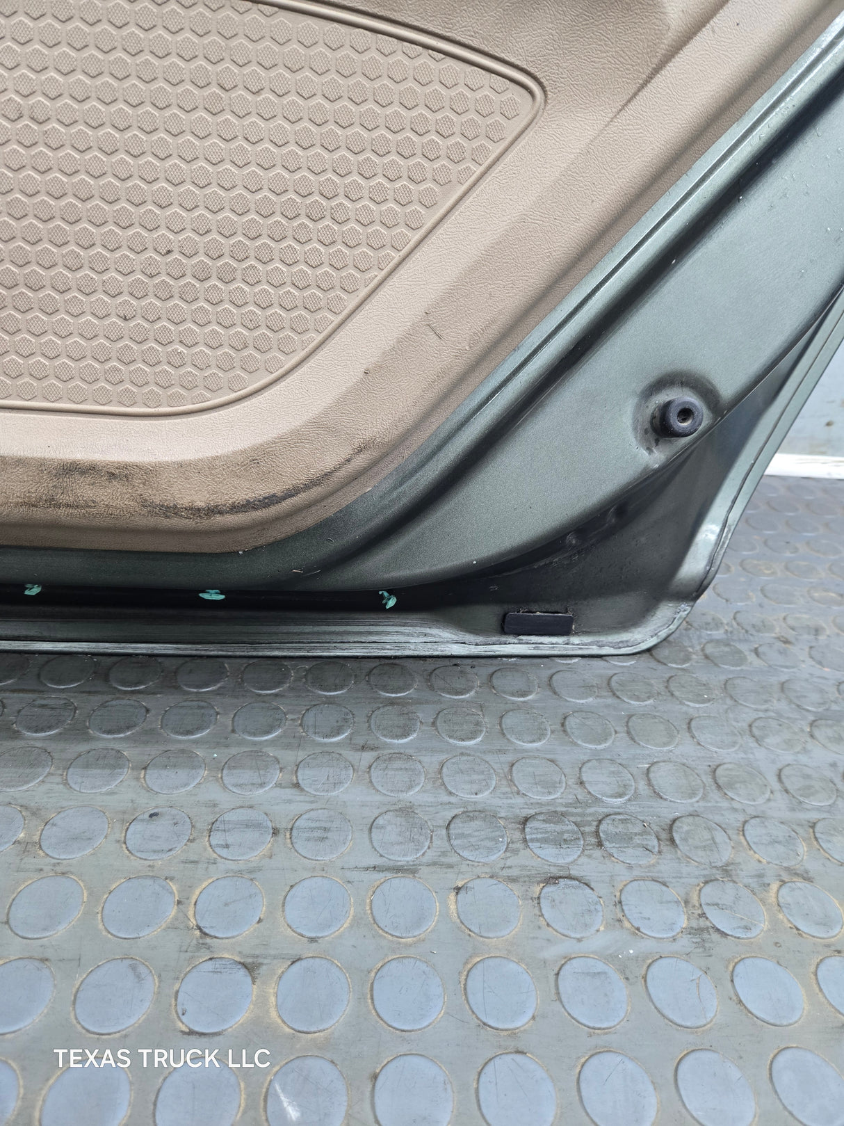 2001-2005 Ford Explorer Sport Trac RH Rear Door