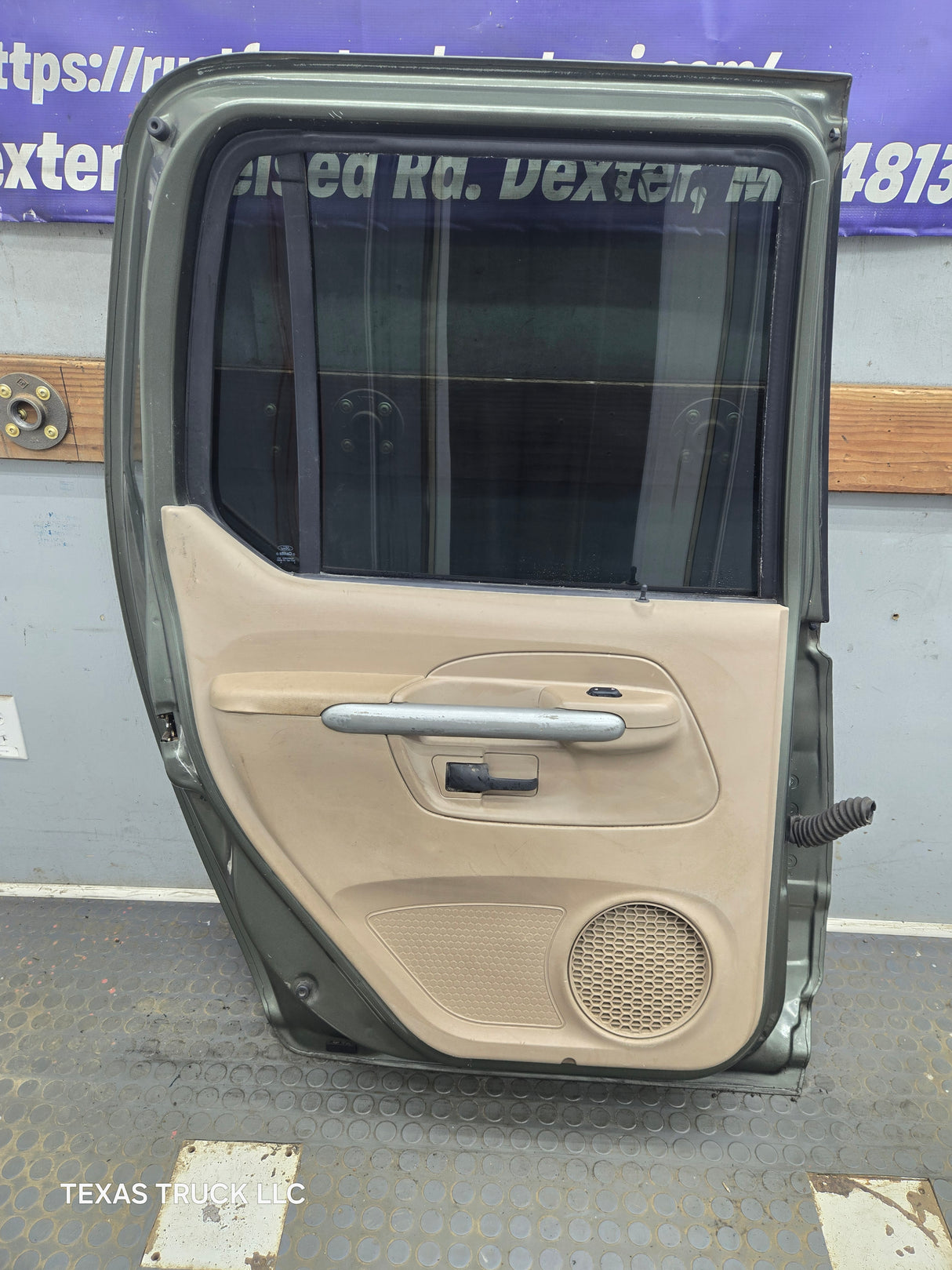 2001-2005 Ford Explorer Sport Trac LH Rear Door