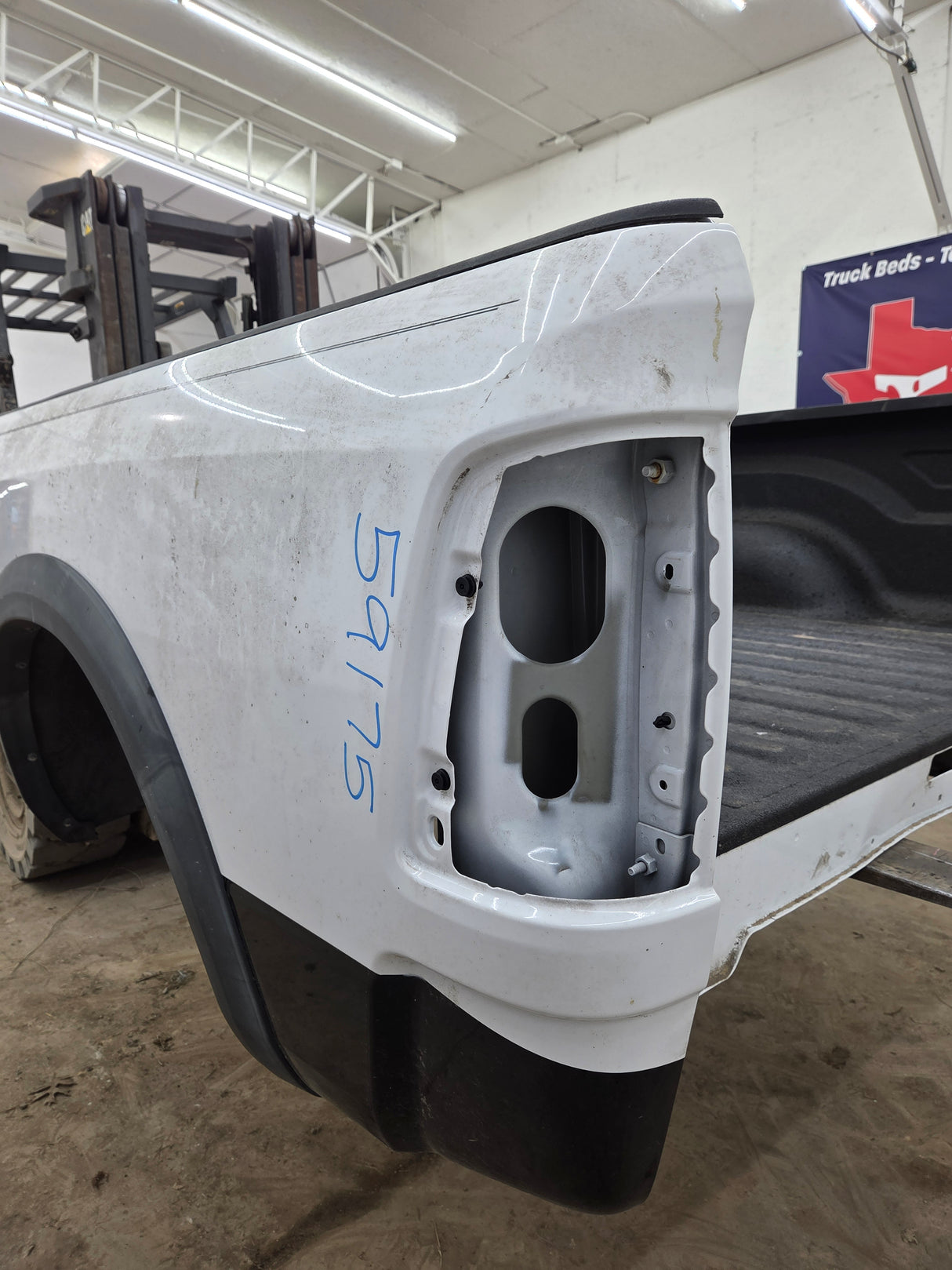 2009-2018 Dodge Ram 1500 4th gen 5' 7" Short Truck Bed
