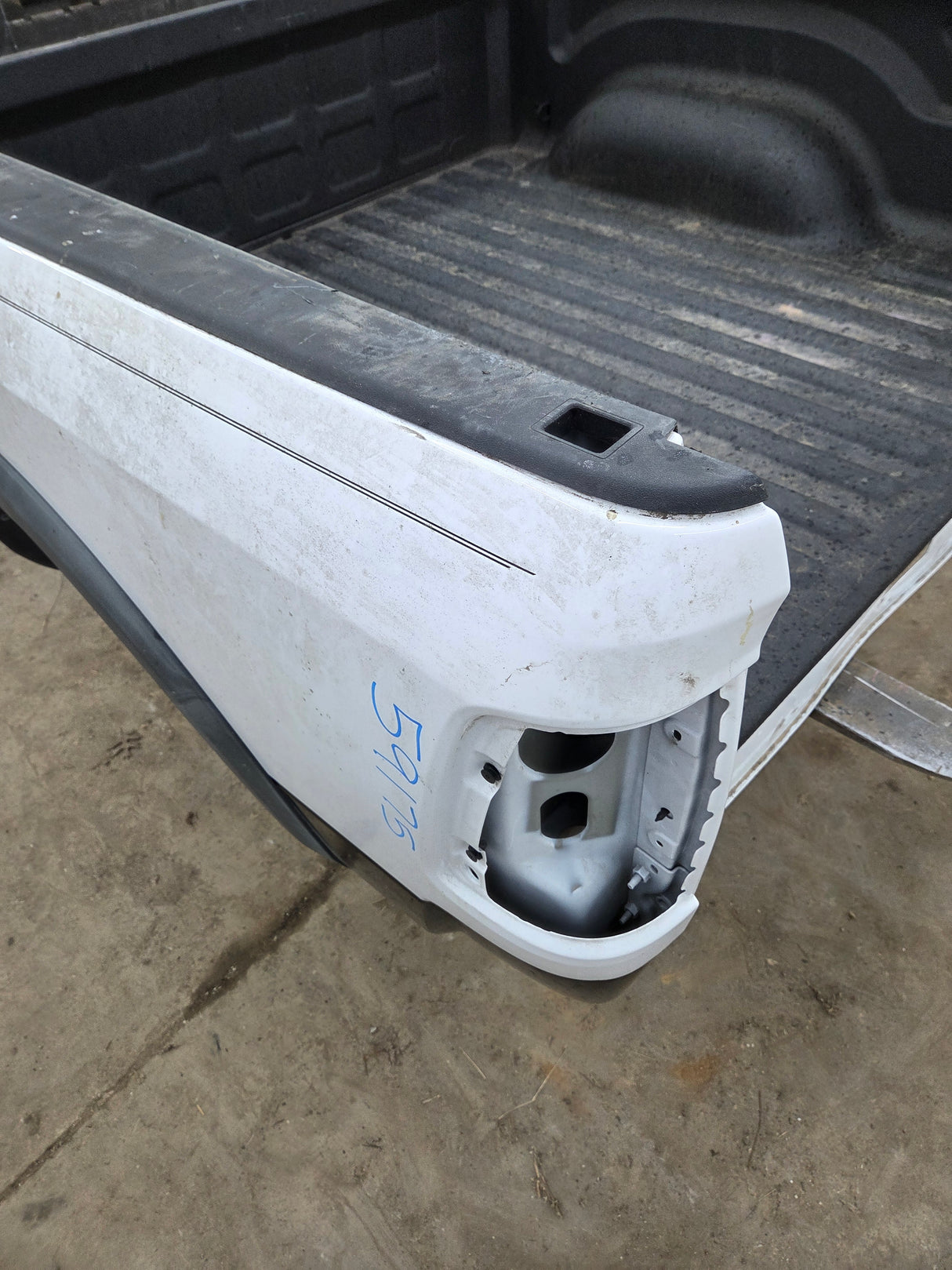 2009-2018 Dodge Ram 1500 4th gen 5' 7" Short Truck Bed