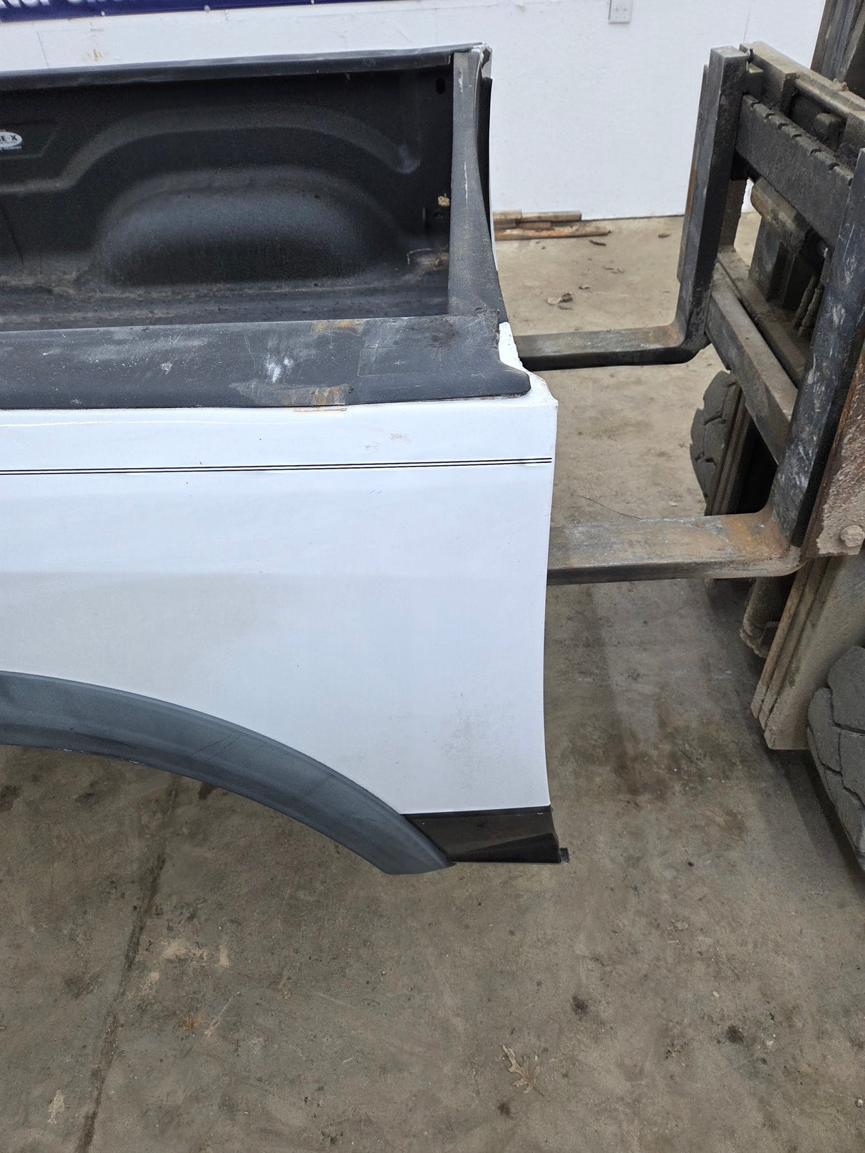 2009-2018 Dodge Ram 1500 4th gen 5' 7" Short Truck Bed