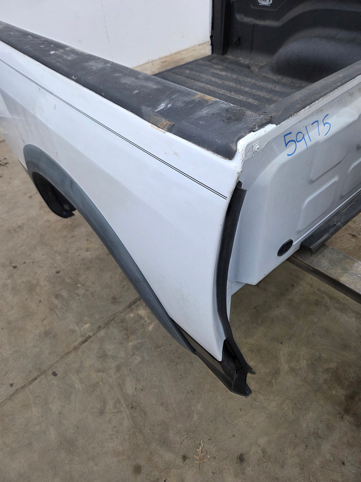 2009-2018 Dodge Ram 1500 4th gen 5' 7" Short Truck Bed