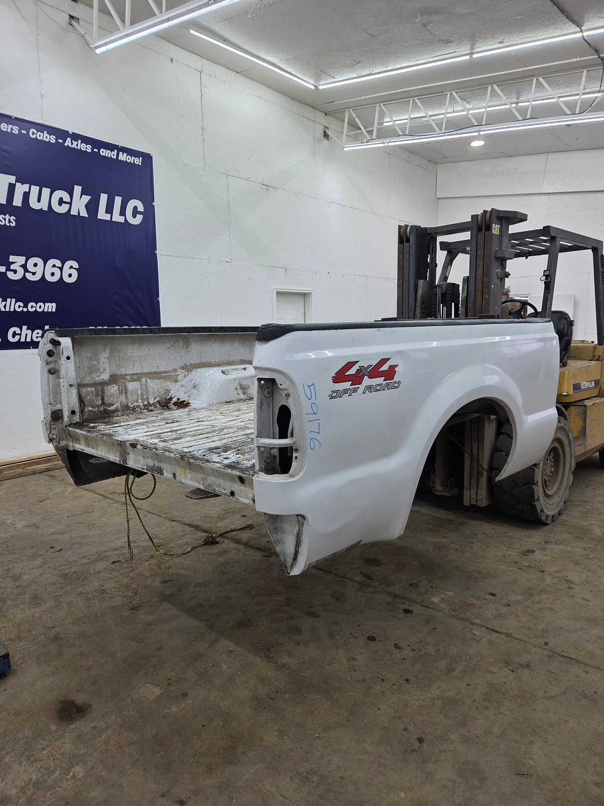 1999-2010 Ford Super Duty F250 F350 6' 9" Short Truck Bed