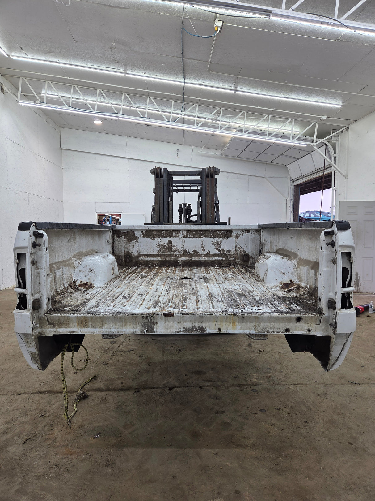 1999-2010 Ford Super Duty F250 F350 6' 9" Short Truck Bed