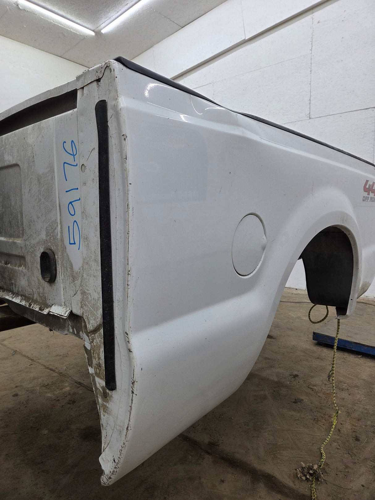 1999-2010 Ford Super Duty F250 F350 6' 9" Short Truck Bed