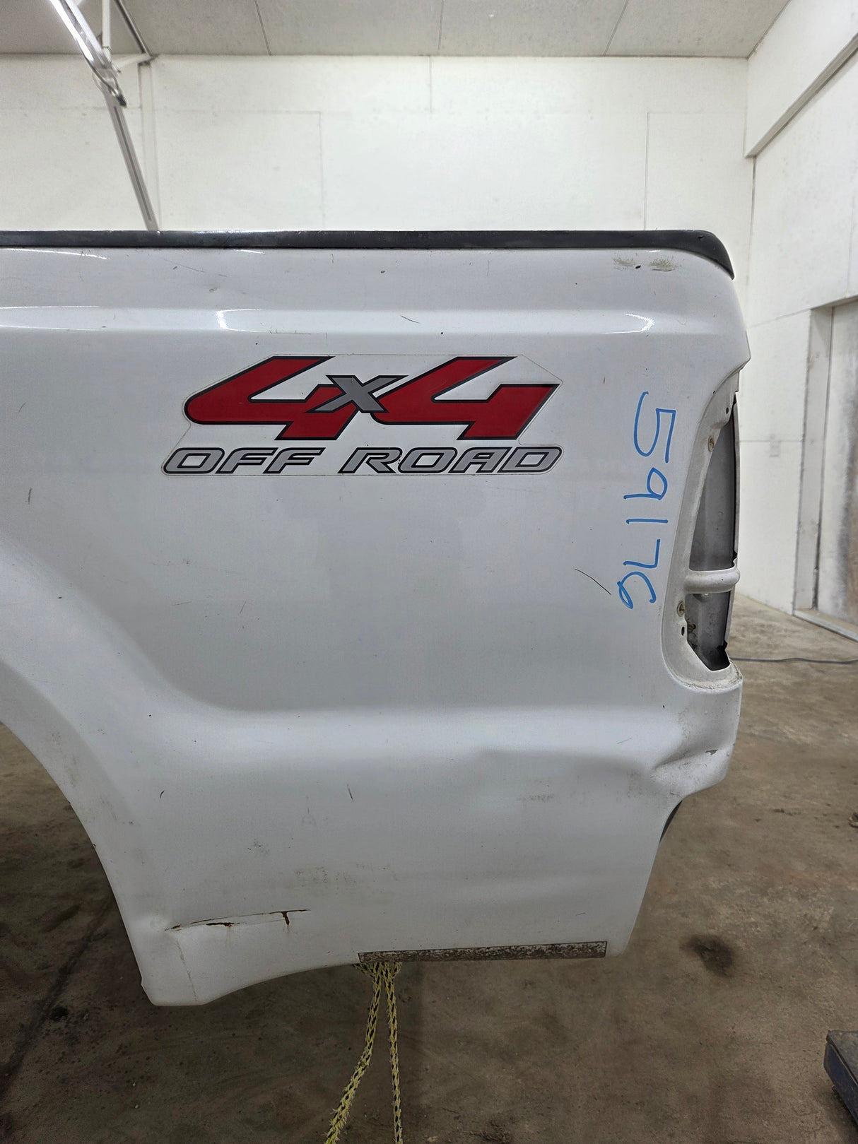 1999-2010 Ford Super Duty F250 F350 6' 9" Short Truck Bed