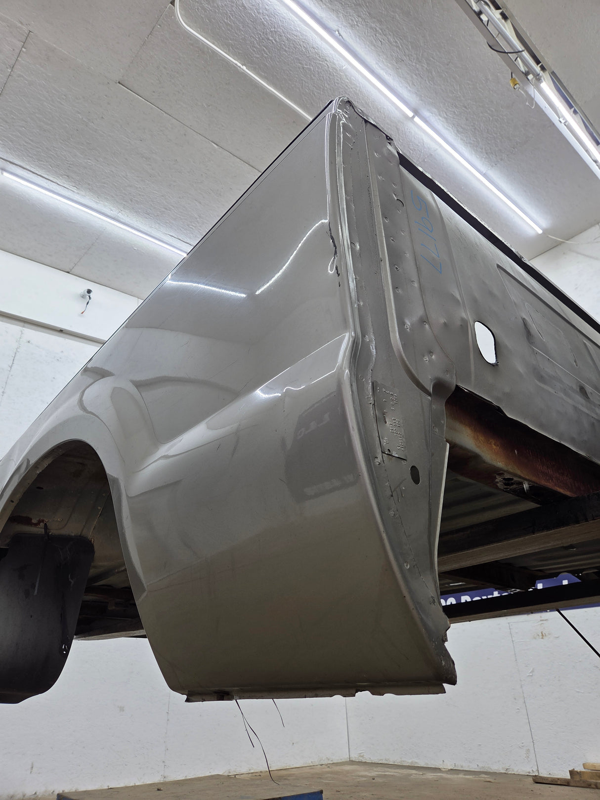 1999-2010 Ford Super Duty F250 F350 6' 9" Short Truck Bed