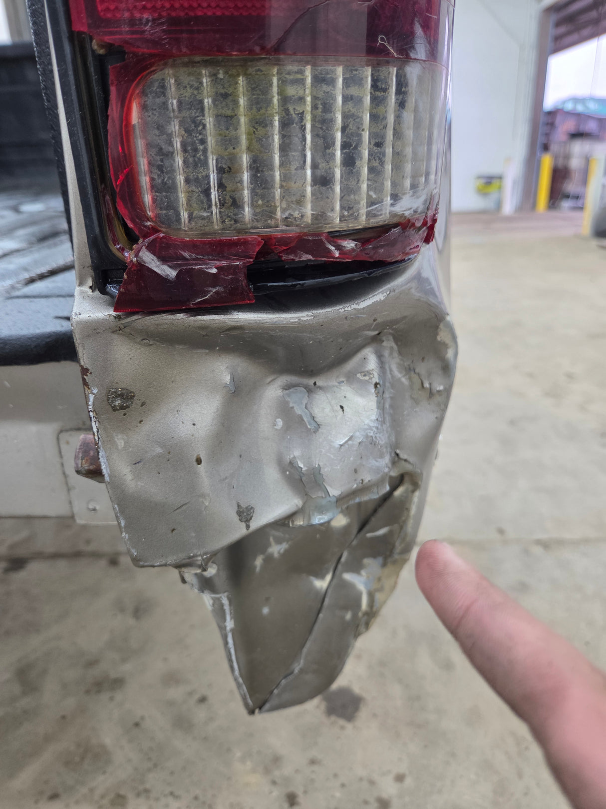 1999-2010 Ford Super Duty F250 F350 6' 9" Short Truck Bed