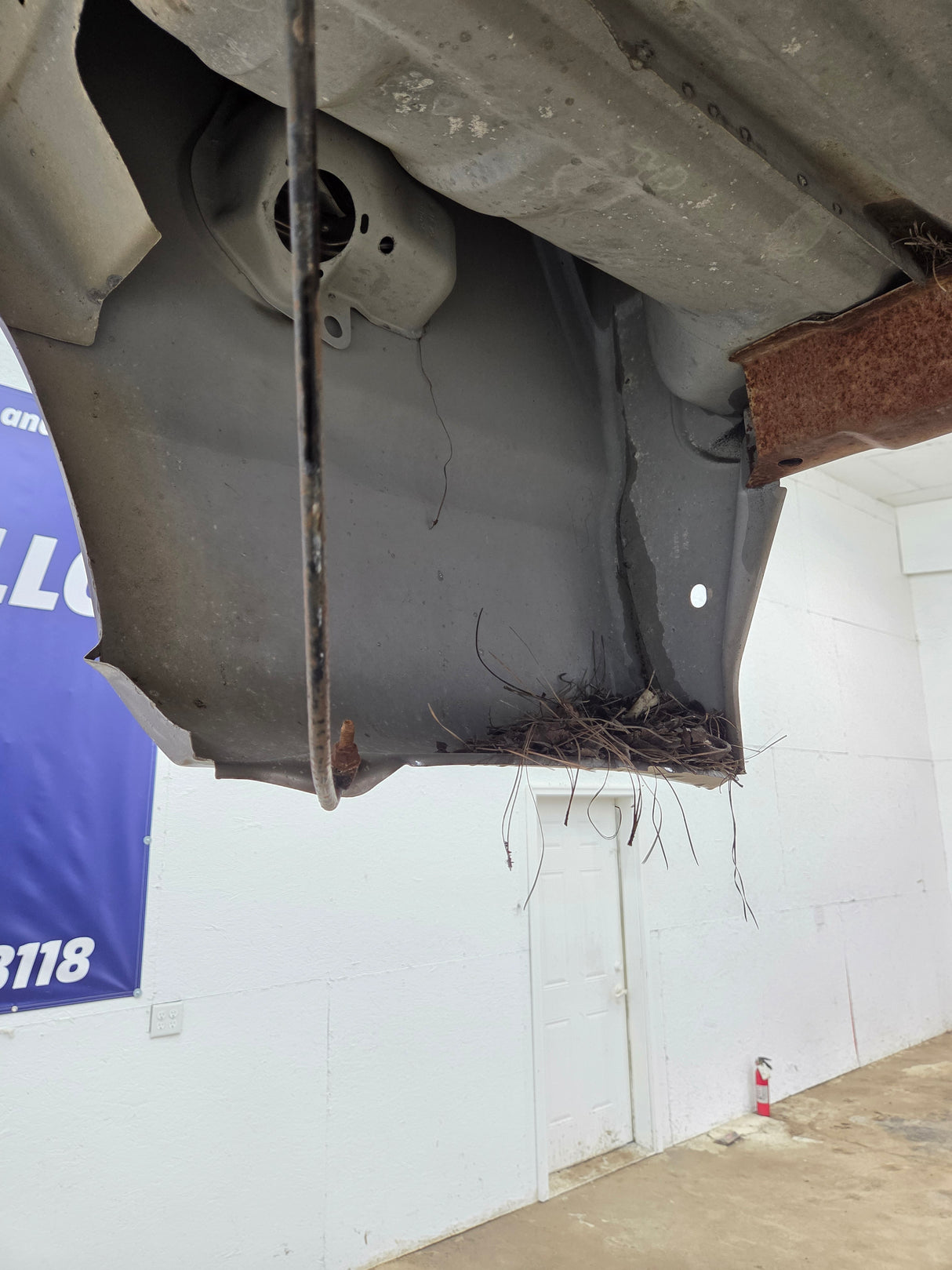 1999-2010 Ford Super Duty F250 F350 6' 9" Short Truck Bed
