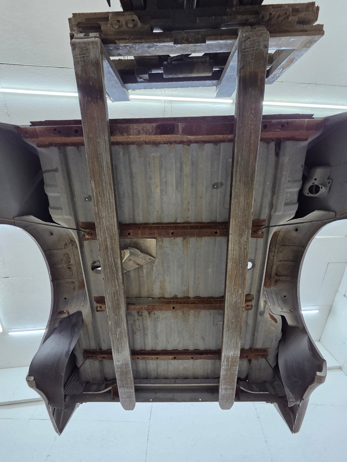 1999-2010 Ford Super Duty F250 F350 6' 9" Short Truck Bed