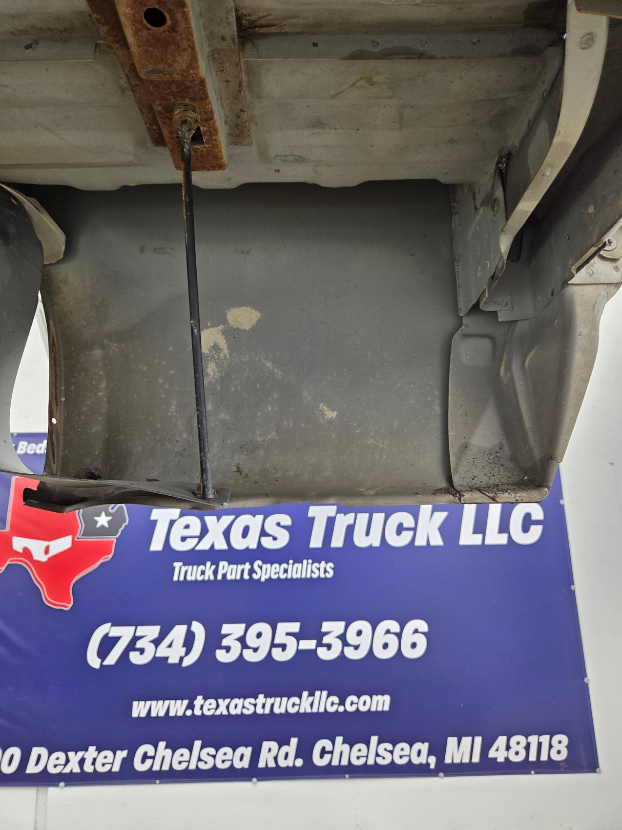 1999-2010 Ford Super Duty F250 F350 6' 9" Short Truck Bed