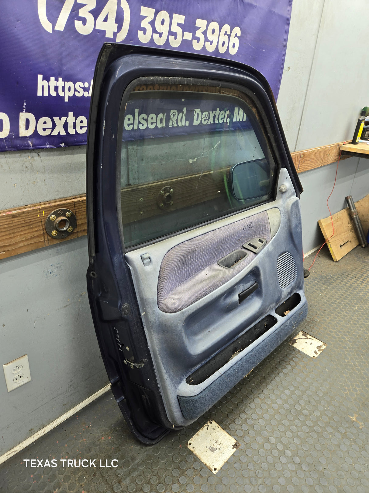 1994-2002 Dodge Ram 2nd Gen LH Driver Side Front Door Regular Cab / 2 Door Ext Cab 1500 2500 3500 ROUND CORNER