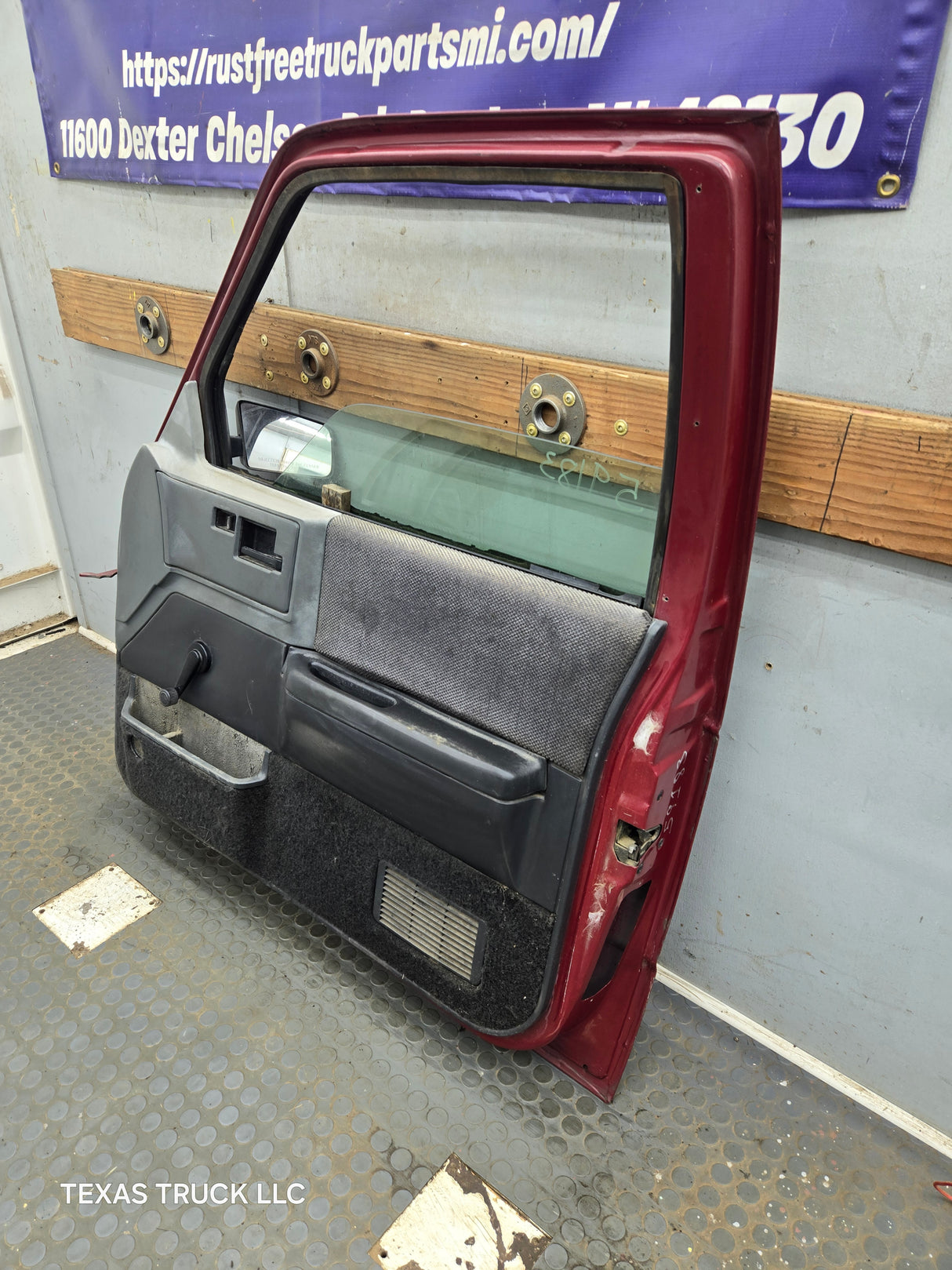 1982-1993 Chevrolet S10 /  GMC S15 Sonoma RH Passenger Side Front Door