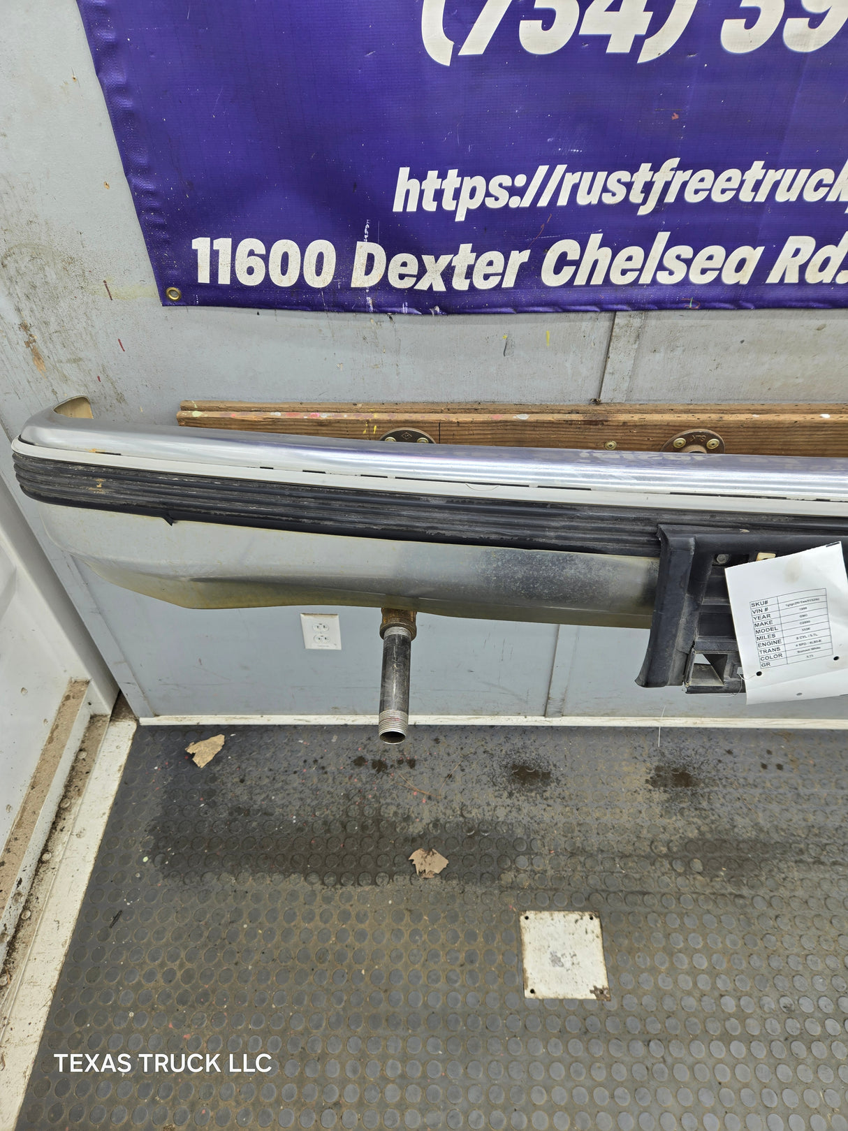 1988-1998 Chevrolet / GMC 1500 2500 3500 Front Bumper