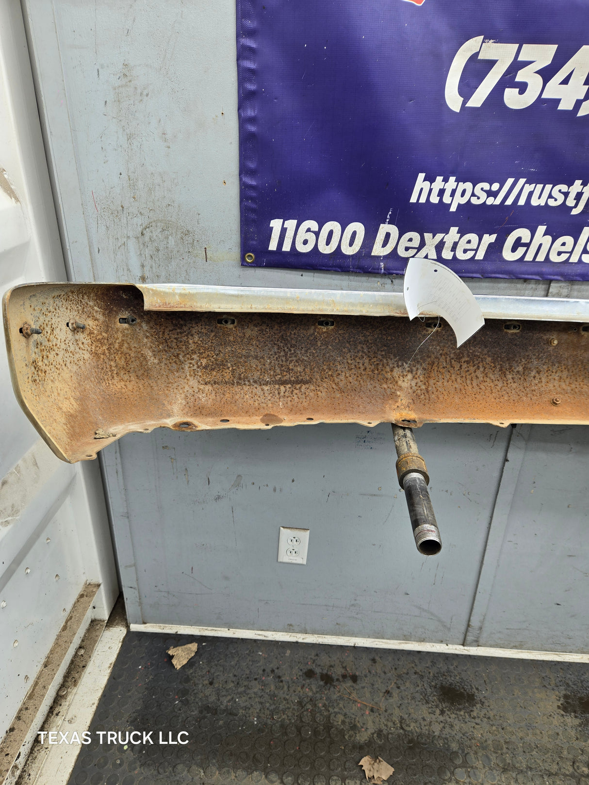 1988-1998 Chevrolet / GMC 1500 2500 3500 Front Bumper