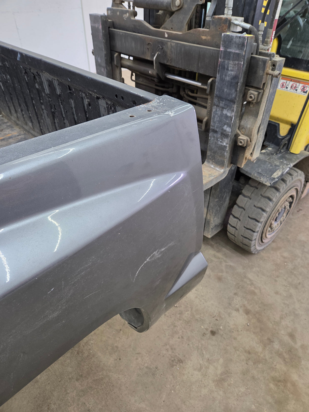 2005-2011 Dodge Dakota 3rd Gen 5' 4" Short Truck Bed