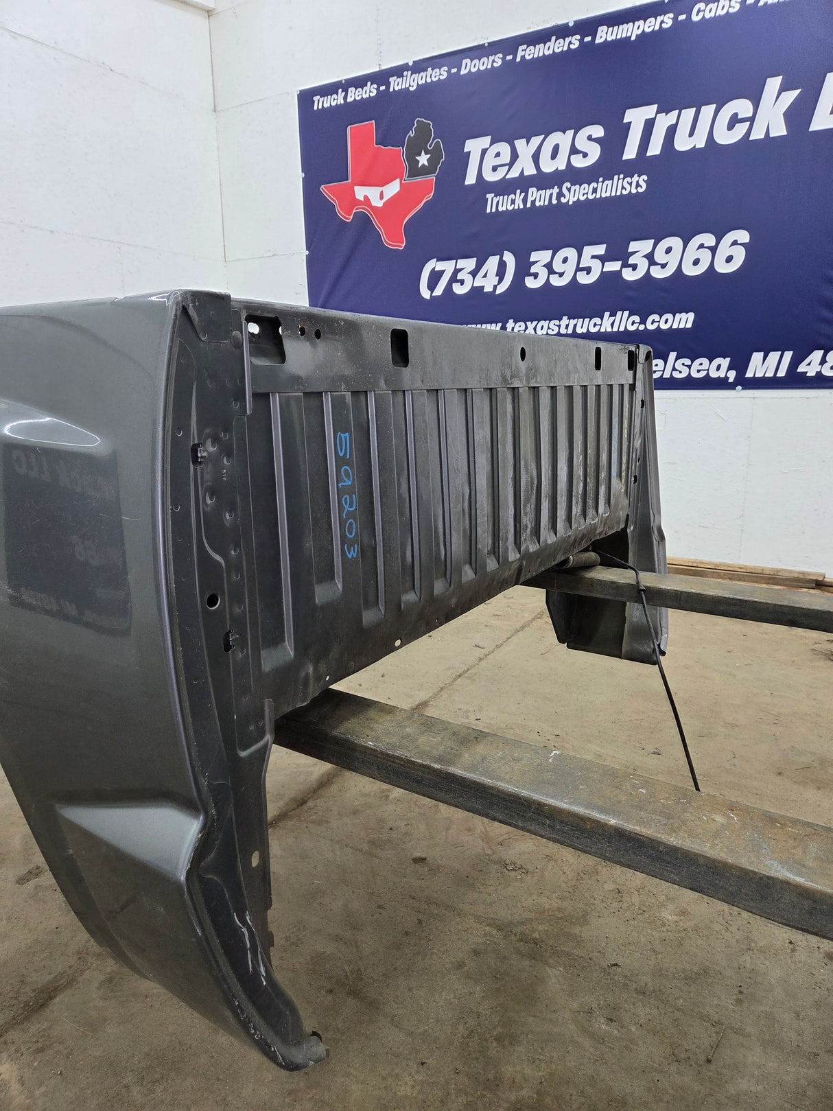 2005-2011 Dodge Dakota 3rd Gen 5' 4" Short Truck Bed