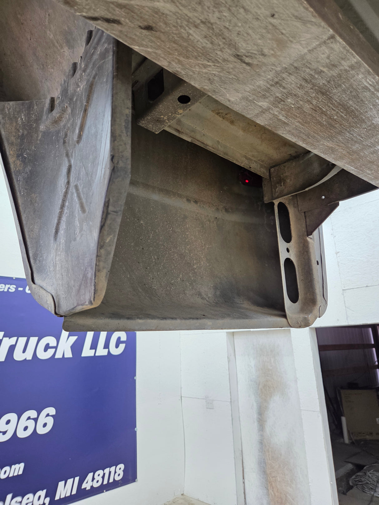 2005-2011 Dodge Dakota 3rd Gen 5' 4" Short Truck Bed