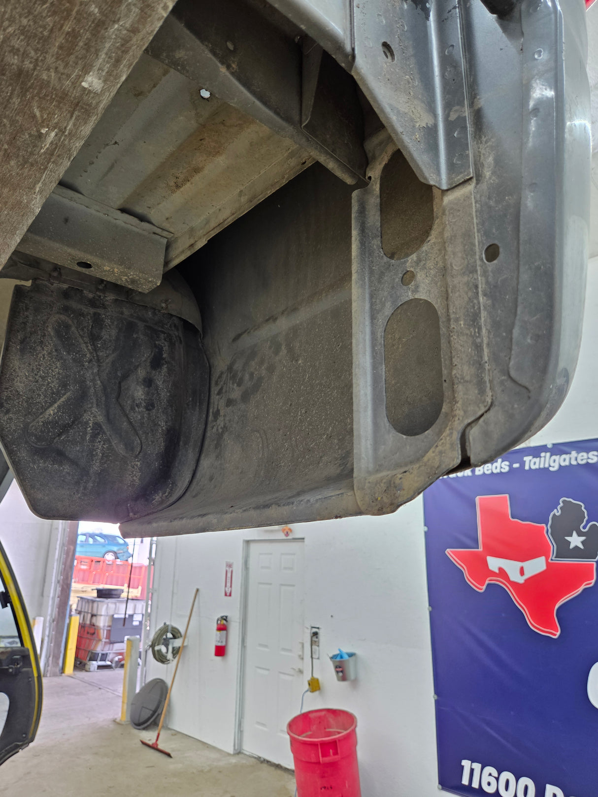 2005-2011 Dodge Dakota 3rd Gen 5' 4" Short Truck Bed