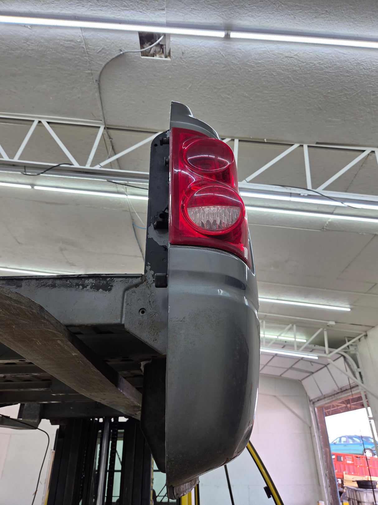 2005-2011 Dodge Dakota 3rd Gen 5' 4" Short Truck Bed