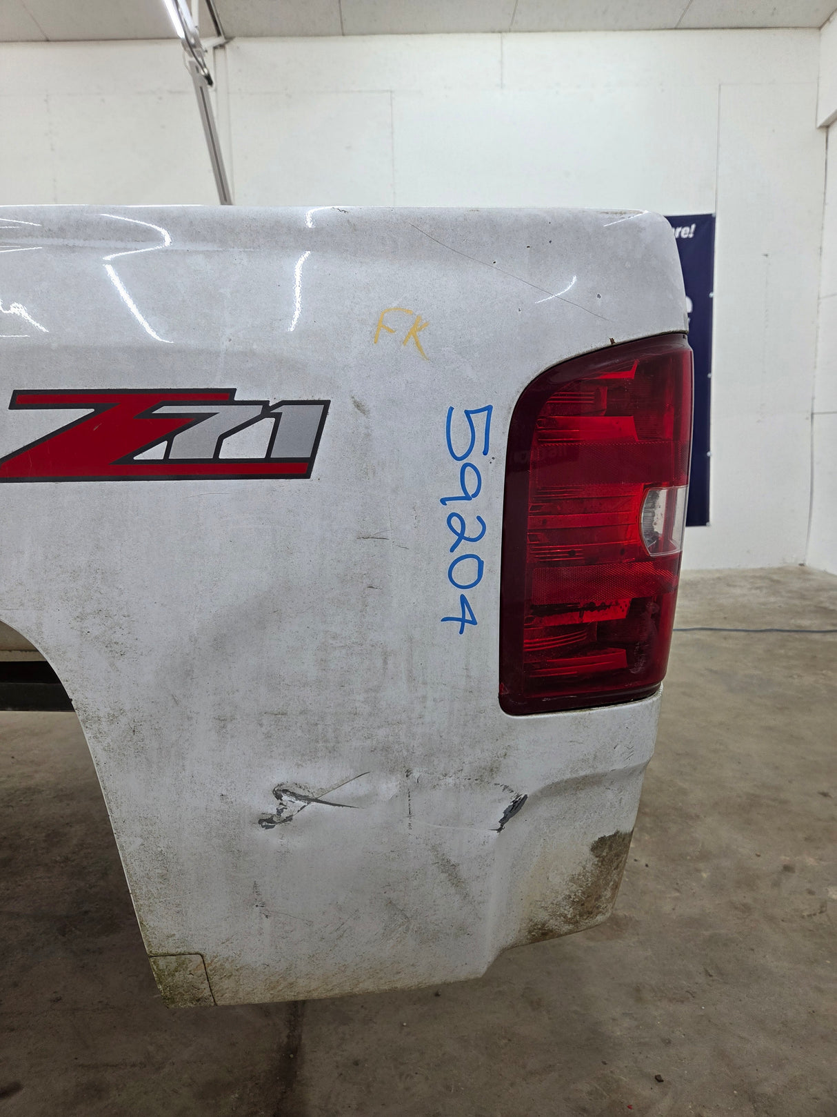 2007-2013 Chevrolet Silverado 1500 2500 3500 HD 6' 6" Short Truck