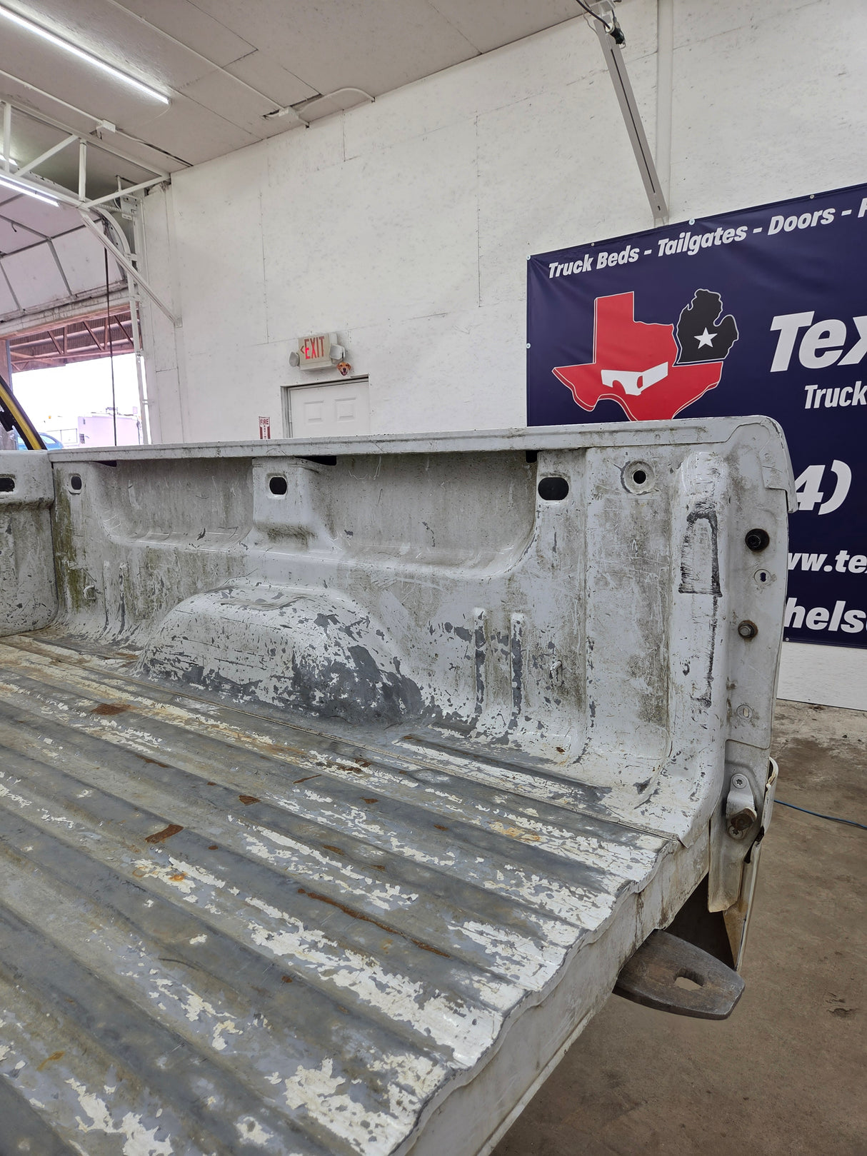 2007-2013 Chevrolet Silverado 1500 2500 3500 HD 6' 6" Short Truck
