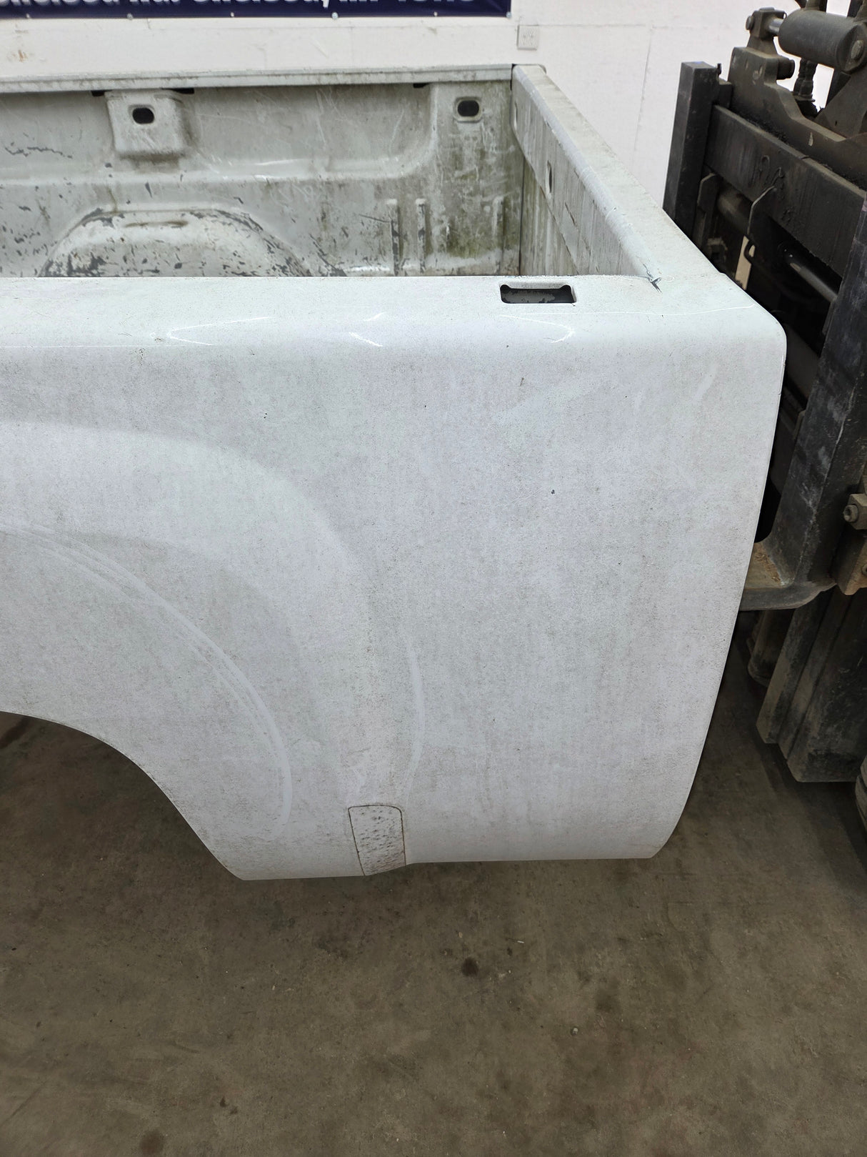 2007-2013 Chevrolet Silverado 1500 2500 3500 HD 6' 6" Short Truck