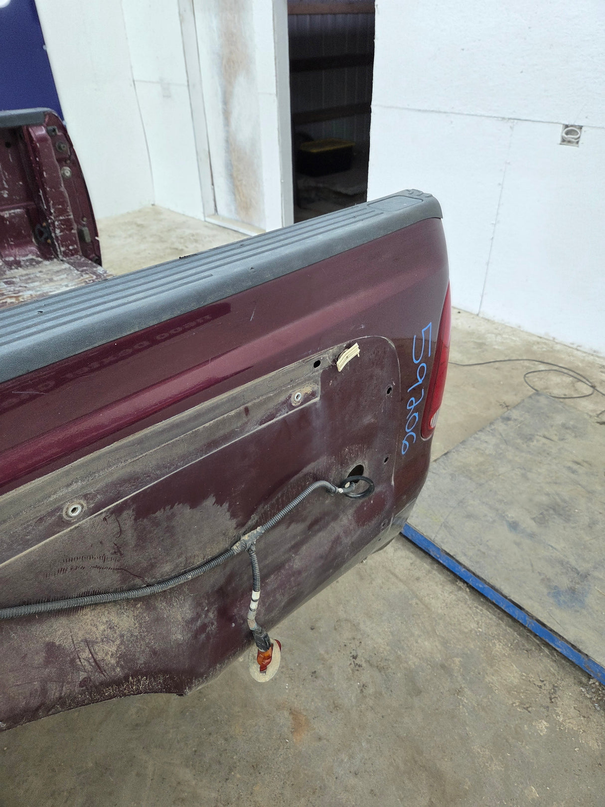 1999-2010 Ford F350 F450 F550 Super Duty 8' Dually Long Truck Bed