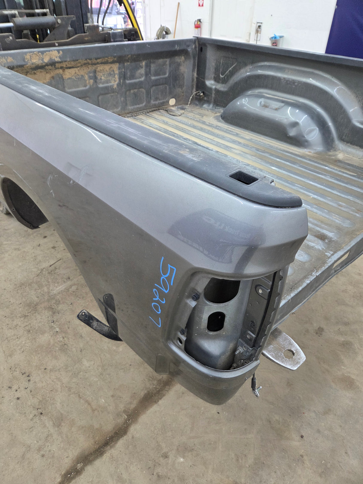 2009-2018 Dodge Ram 1500 4th gen 6' 4" Short Truck Bed
