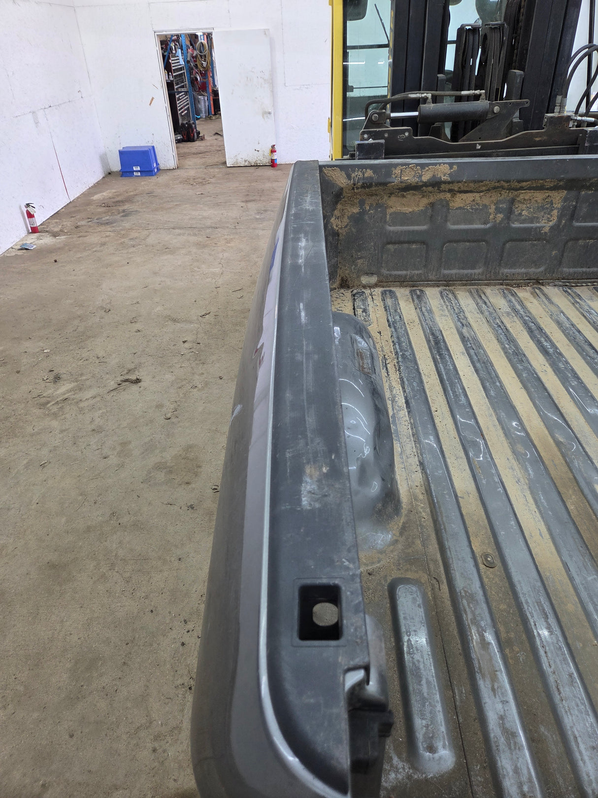 2009-2018 Dodge Ram 1500 4th gen 6' 4" Short Truck Bed