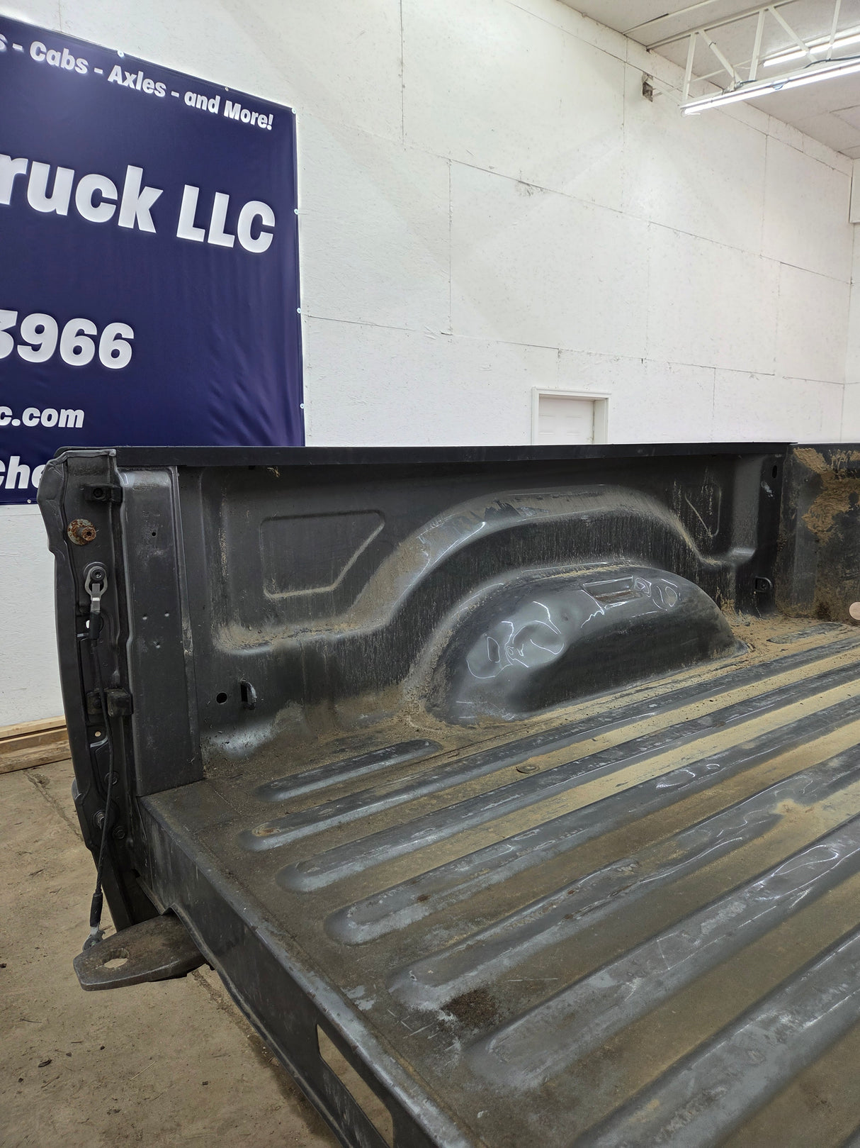 2009-2018 Dodge Ram 1500 4th gen 6' 4" Short Truck Bed