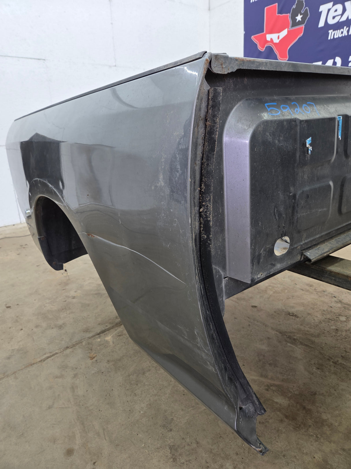 2009-2018 Dodge Ram 1500 4th gen 6' 4" Short Truck Bed