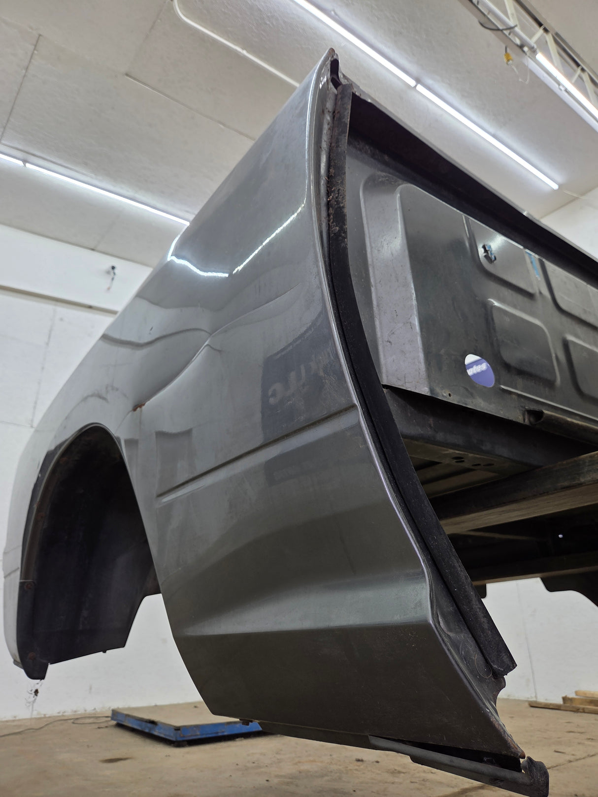 2009-2018 Dodge Ram 1500 4th gen 6' 4" Short Truck Bed