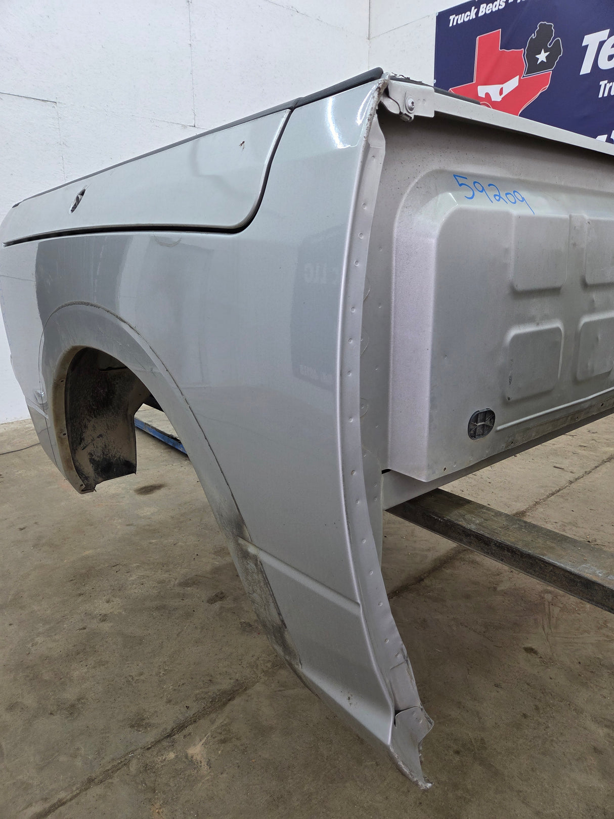 2009-2018 Dodge Ram 4th gen 1500 5' 7" Short Truck Bed "Rambox" Ram Box - Light Graystone Pearl Coat