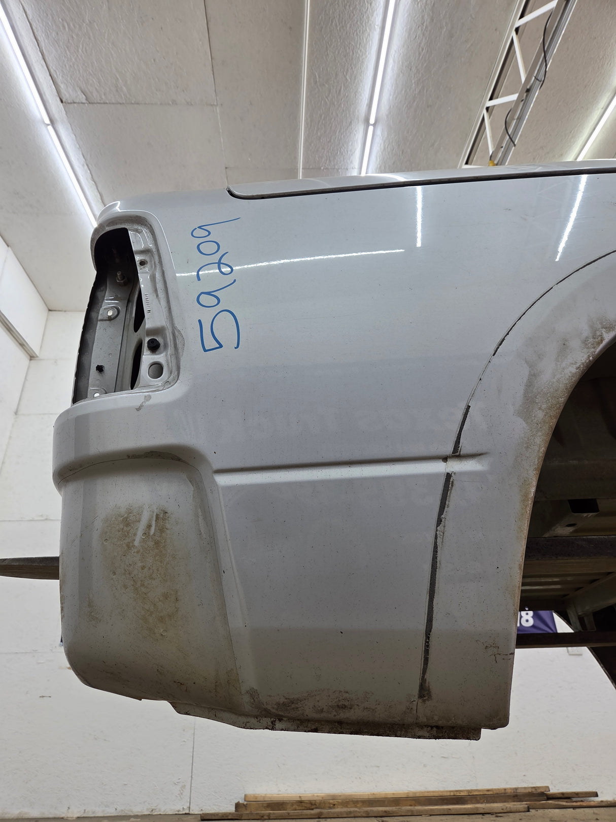 2009-2018 Dodge Ram 4th gen 1500 5' 7" Short Truck Bed "Rambox" Ram Box - Light Graystone Pearl Coat