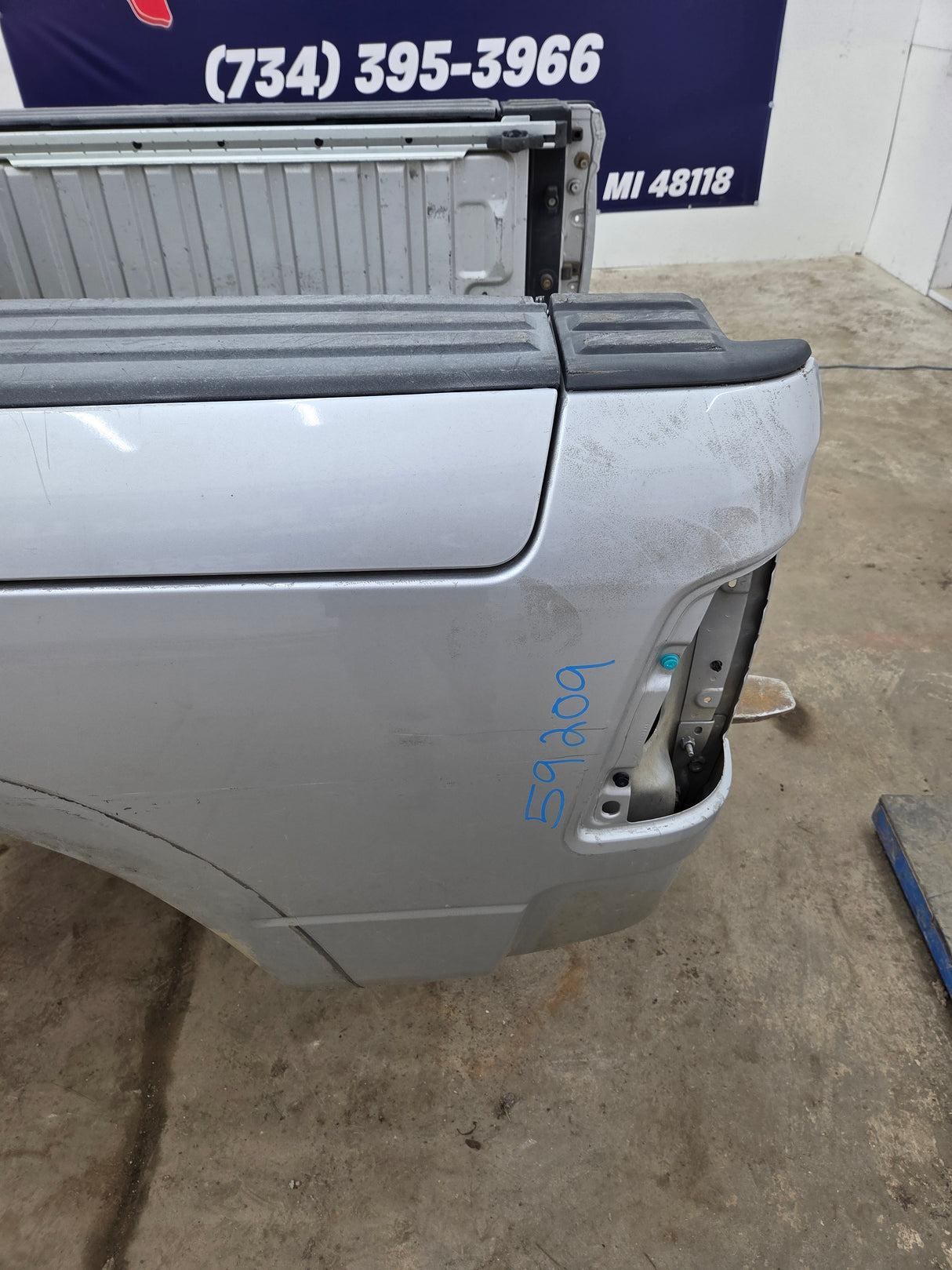 2009-2018 Dodge Ram 4th gen 1500 5' 7" Short Truck Bed "Rambox" Ram Box - Light Graystone Pearl Coat
