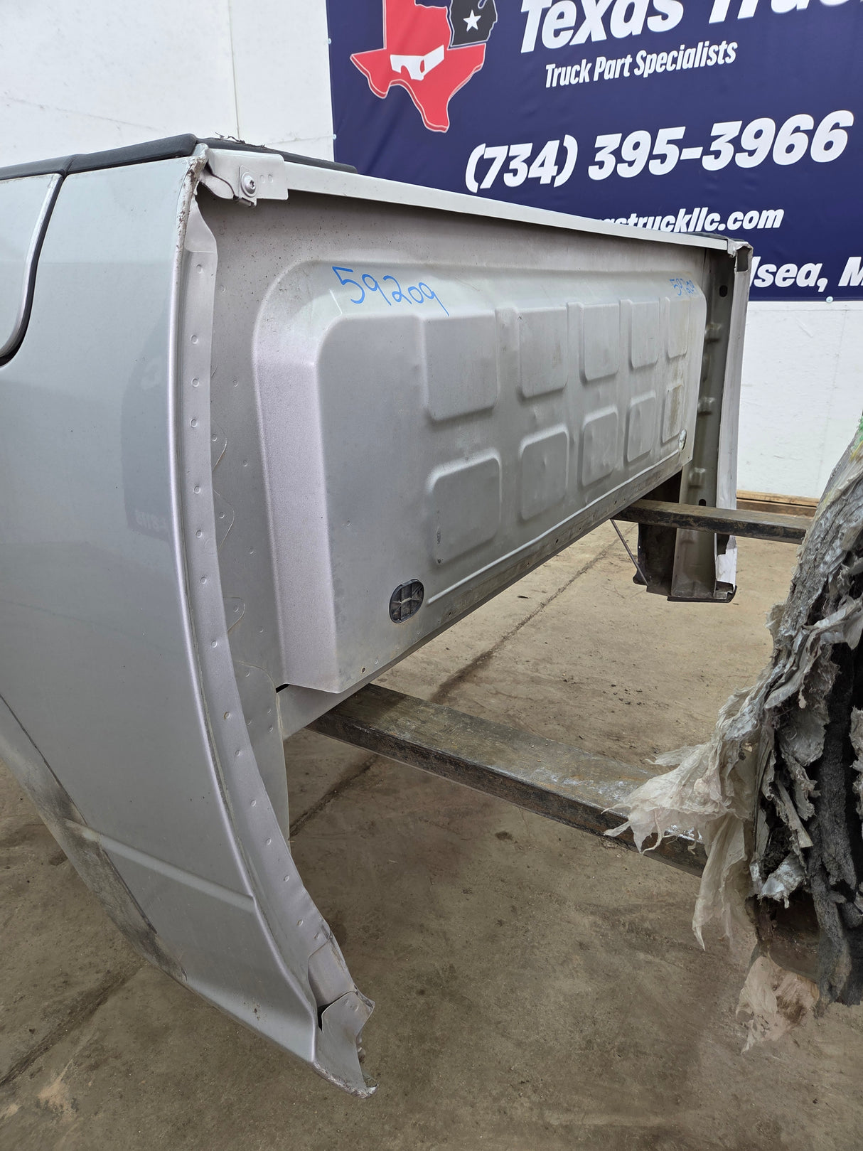 2009-2018 Dodge Ram 4th gen 1500 5' 7" Short Truck Bed "Rambox" Ram Box - Light Graystone Pearl Coat