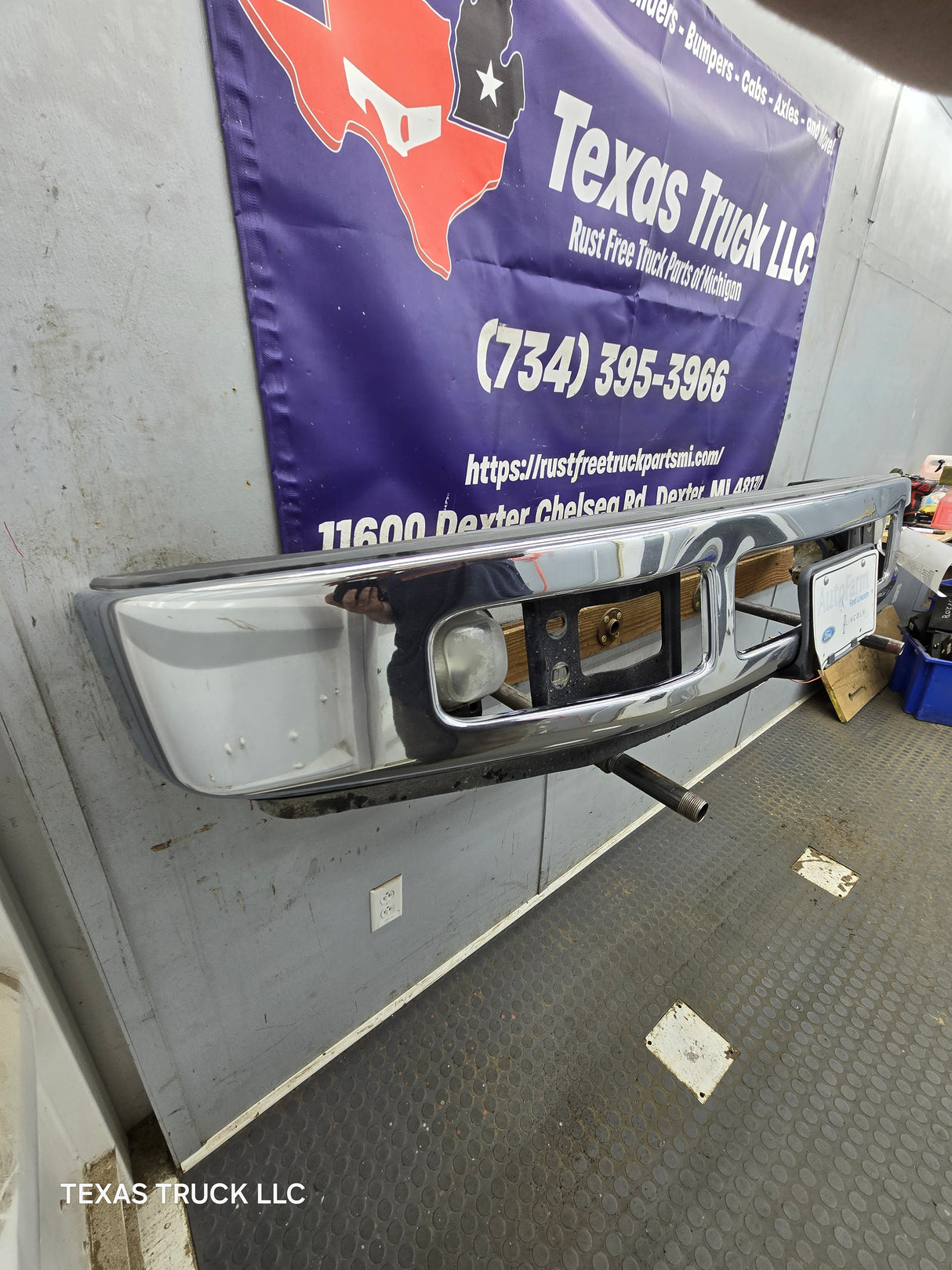 2008-2010 Ford Super Duty Front Bumper F250 F350 *Damage