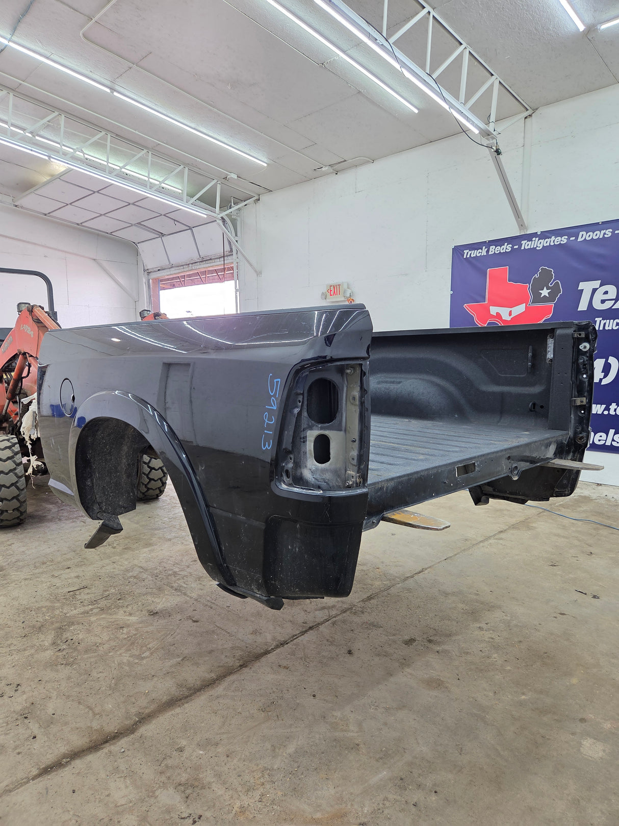 2019-2025 Dodge Ram 2500 3500 5th Gen 6' 4" Short Truck Bed