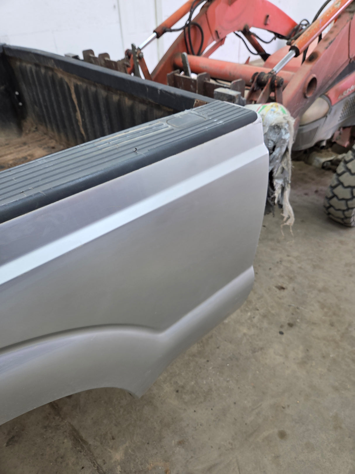 2011-2016 Ford F250 F350 Super Duty 6' 9" Short Truck Bed