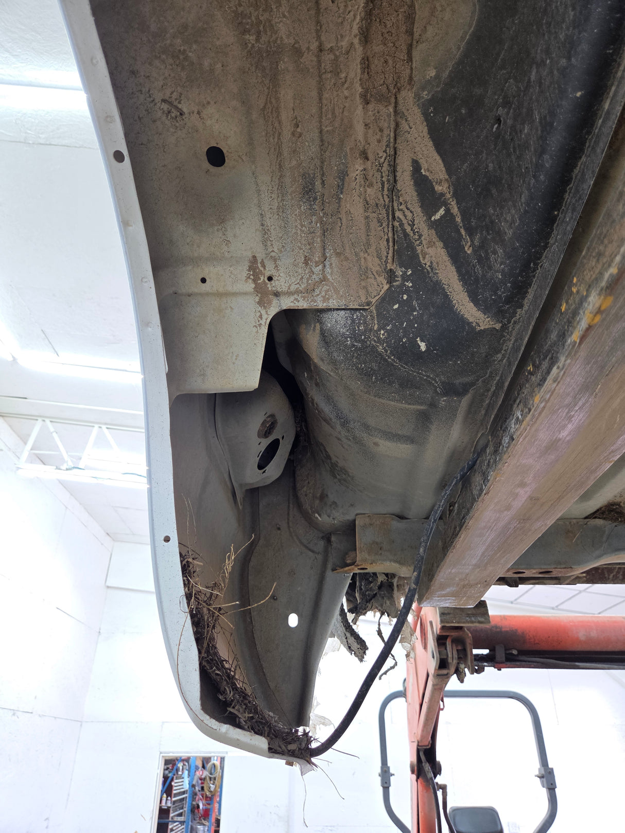 2011-2016 Ford F250 F350 Super Duty 6' 9" Short Truck Bed
