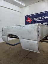 1999-2007 Chevrolet Silverado / GMC Sierra 1500 2500HD 3500HD 6' 6" Short Truck Bed