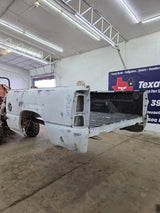 1999-2007 Chevrolet Silverado / GMC Sierra 1500 2500HD 3500HD 6' 6" Short Truck Bed
