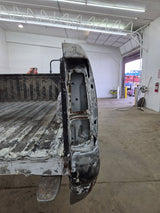 1999-2007 Chevrolet Silverado / GMC Sierra 1500 2500HD 3500HD 6' 6" Short Truck Bed